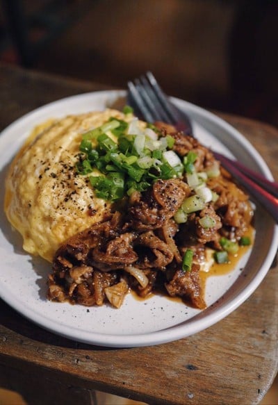 MENU_2435028nP_1697703047