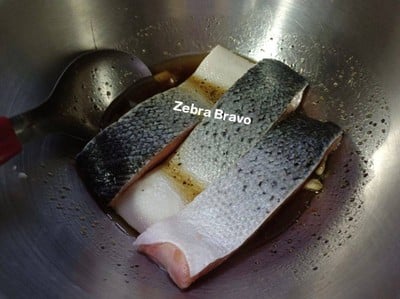 วิธีทำ สเต็กแซลมอนหม้อทอดไร้น้ำมัน วิธีทำ สเต็กแซลมอนหม้อทอดไร้น้ำมัน