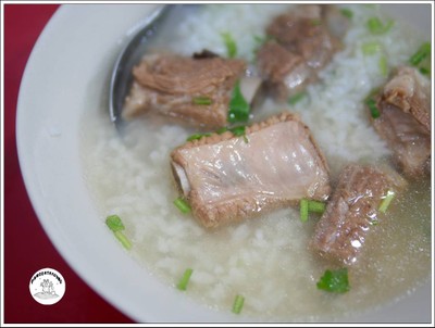 ข้าวต้มกระดูกหมู