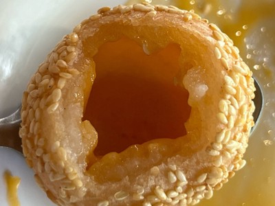 ข้าวเหนียวทอดไส้ครีมลาวา