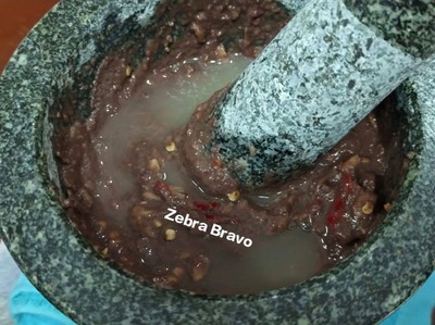 วิธีทำ น้ำพริกกะปิสูตรใส่น้ำกระเทียมดอง