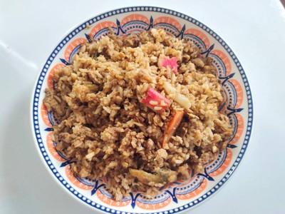 ข้าวผัดหมูสับ