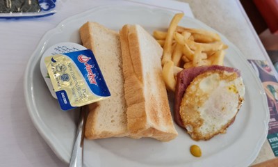 Bavarian Ham And Egg With Toast