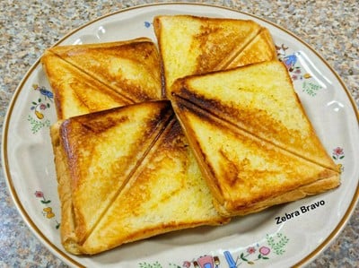 แซนด์วิชทูน่าชีสอบร้อน 🧀 แซนด์วิชทูน่าชีสอบร้อน 🧀