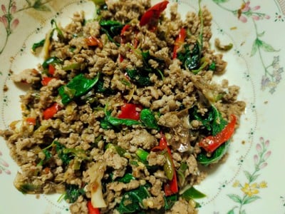 “กระเพราหมูสับ” “กระเพราหมูสับ”