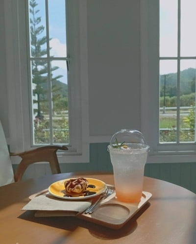 กุหลาบลิ้นจี่