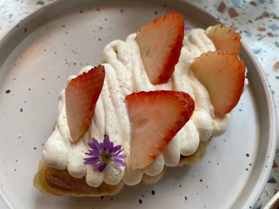 Strawberry Croffle