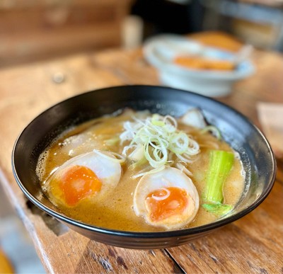 🍜 Tantanmen. (Price 109 Baht.)