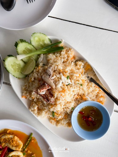 ข้าวผัดปู