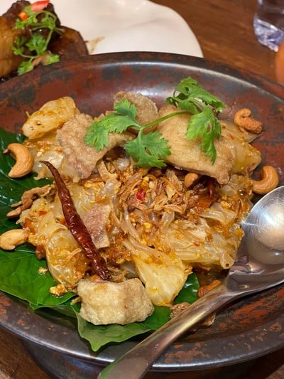 ตำส้มโอปลาทอด