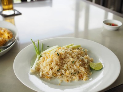 ข้าวผัดปู