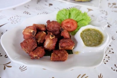 The Wild Swans Lake And Restaurant