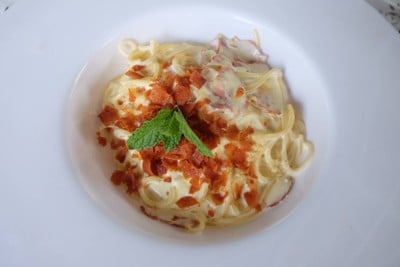 The Wild Swans Lake And Restaurant