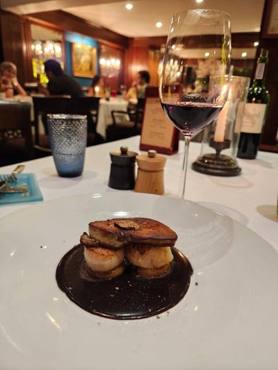 อาหาร หรือ เครื่องดื่ม