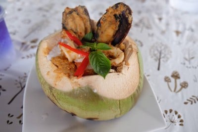 The Wild Swans Lake And Restaurant