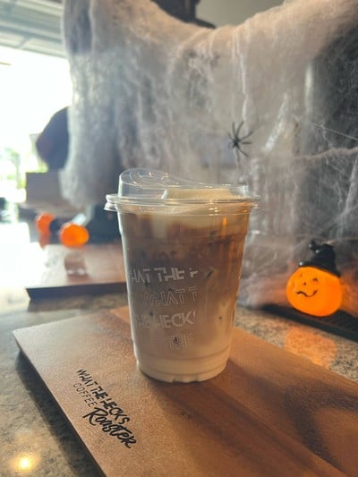 เมนูของร้าน WHAT THE HECKS Coffee Roaster