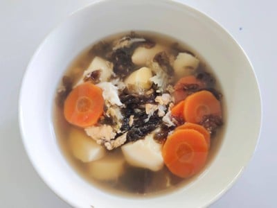 ต้มจืดเต้าหู้สาหร่าย ต้มจืดเต้าหู้สาหร่าย