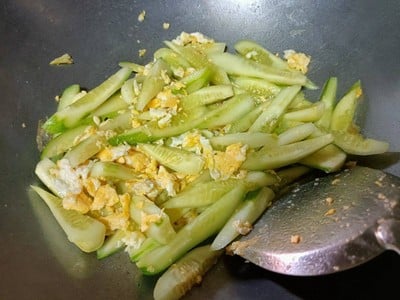 วิธีทำ แตงกวาผัดไข่ #wongnaichef วิธีทำ แตงกวาผัดไข่ #wongnaichef