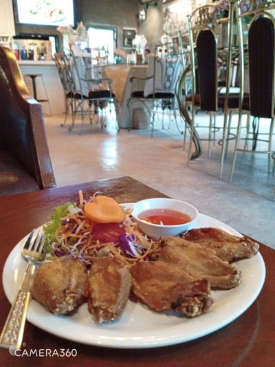 ปีกไก่ทอดเกลือ