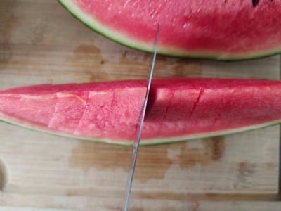 วิธีทำ วิธีปอกแตงโม ให้สวย วิธีทำ วิธีปอกแตงโม ให้สวย