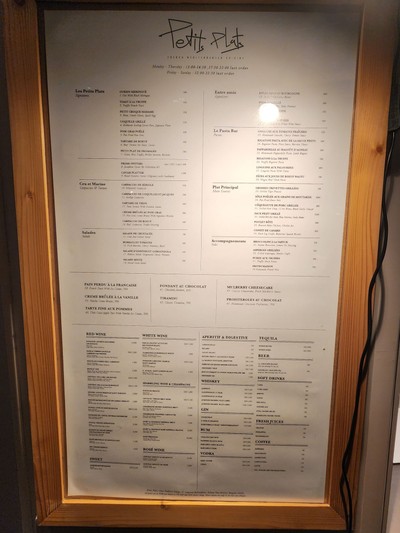 ป้ายราคาหรือสมุดเมนู