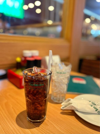 🥤 Coke Zero. (Price 25 Baht.)