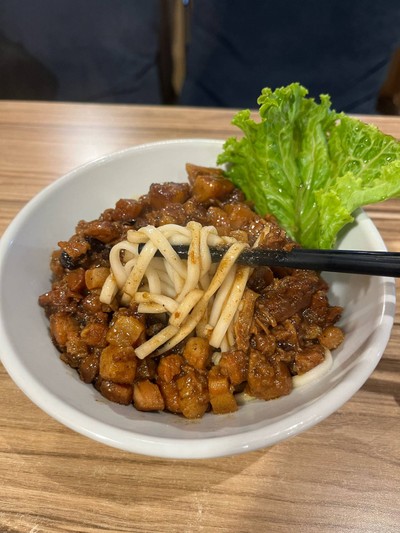 ก๋วยเตี๋ยวหมูตุ๋น