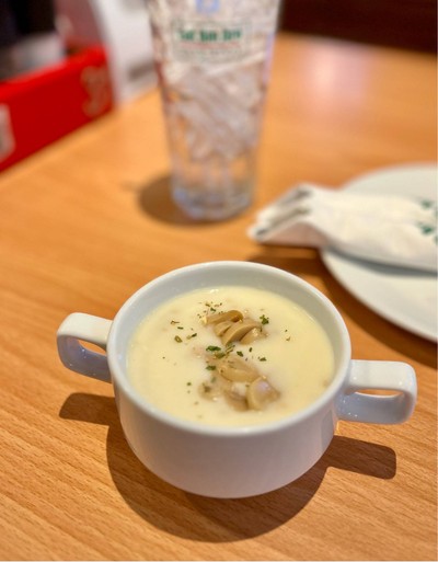 🍄 Creamy Mushroom Soup. (Price 55 Baht.)