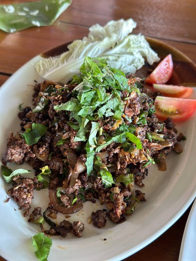 ลาบหมูคั่ว