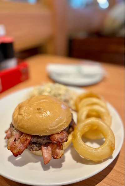 🍔 Double Bacon Cheese Burger. (Price 209 Baht.)