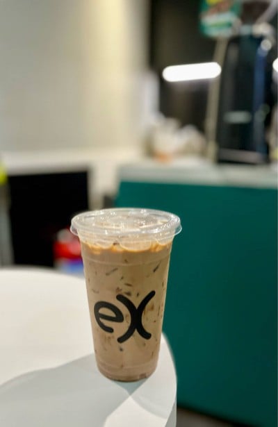 ☕️ Iced Mocha. (Price 65 Baht.)