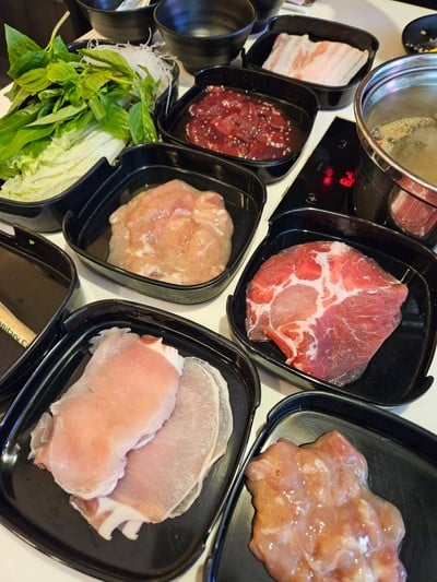 เหม็ง แซ็ป นัว เซ็นทรัลพลาซ่า เวสต์เกต