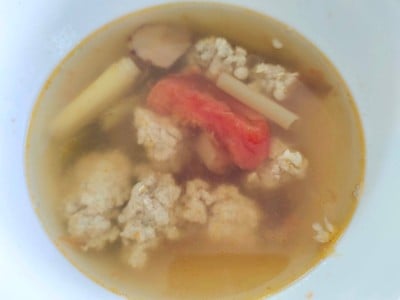 วิธีทำ ต้มยำน้ำใสหมูสับ วิธีทำ ต้มยำน้ำใสหมูสับ