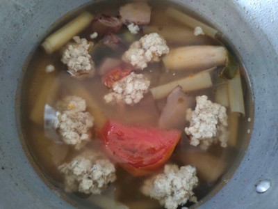 วิธีทำ ต้มยำน้ำใสหมูสับ วิธีทำ ต้มยำน้ำใสหมูสับ