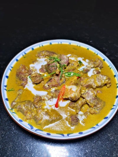 แกงระแวงเนื้อแก้มวัว แกงระแวงเนื้อแก้มวัว