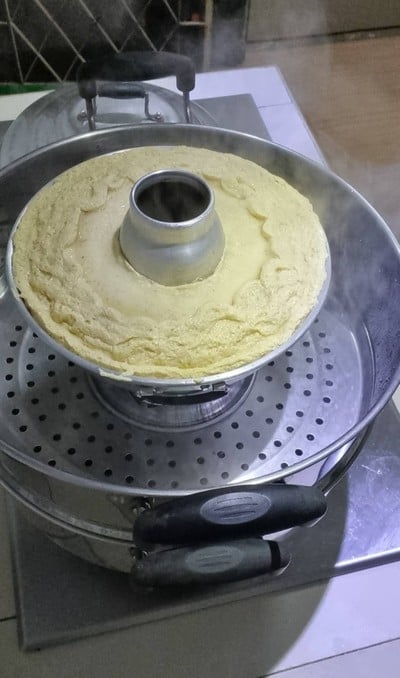 วิธีทำ ไข่ตุ๋นหม้อไฟกุ้งระเบิด