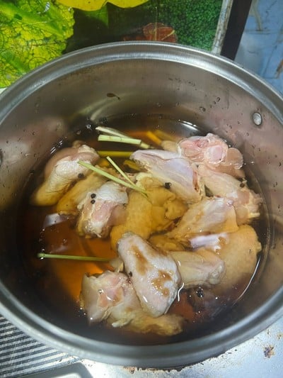 วิธีทำ ไก่ต้มน้ำปลา วิธีทำ ไก่ต้มน้ำปลา