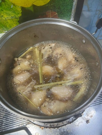 วิธีทำ ไก่ต้มน้ำปลา วิธีทำ ไก่ต้มน้ำปลา