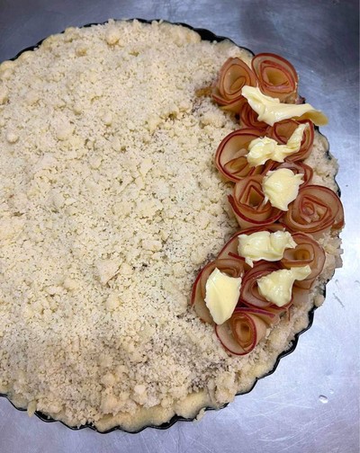 วิธีทำ Rose apple crumble tart 🌹GopOpOp style #WongnaiChef วิธีทำ Rose apple crumble tart 🌹GopOpOp style #WongnaiChef