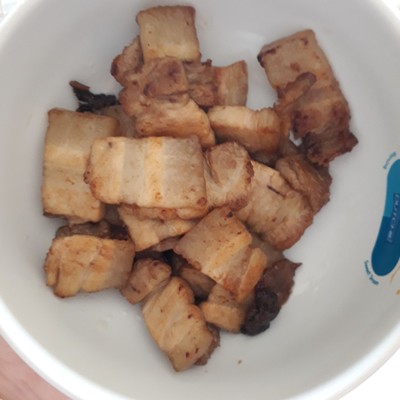 วิธีทำ หมูสามชั้นผัดซีอิ้ว วิธีทำ หมูสามชั้นผัดซีอิ้ว