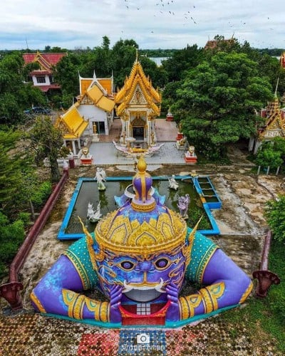 บรรยากาศ วัดคุ้งท่าเลา
