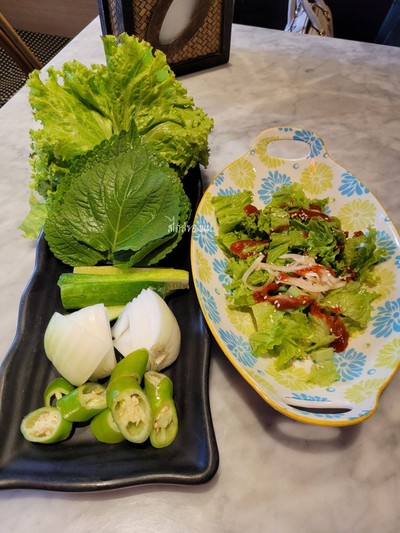 อาหาร หรือ เครื่องดื่ม