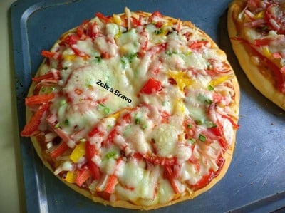 Ham and Crab Stick Pizza 🍕