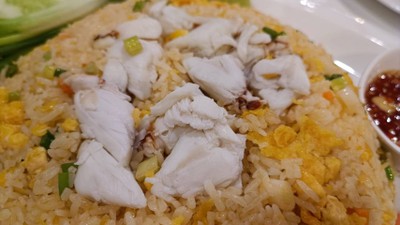ข้าวผัดปู