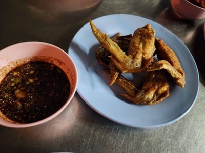 อาหาร หรือ เครื่องดื่ม