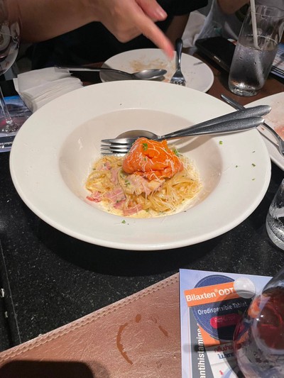 สปาเก็ตตี้แซลมอน