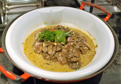 Grilled Beef with Mushroom Sauce