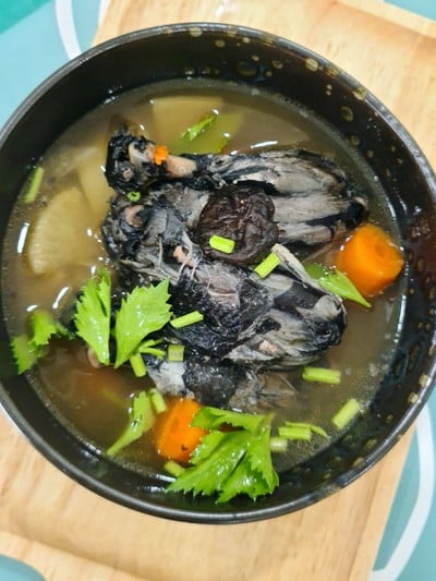 ซุปไก่ดำ #wongnaichef