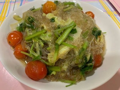 วุ้นเส้นผัดผัก