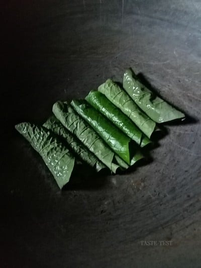 วิธีทำ หมูสับห่อใบชะพลู วิธีทำ หมูสับห่อใบชะพลู